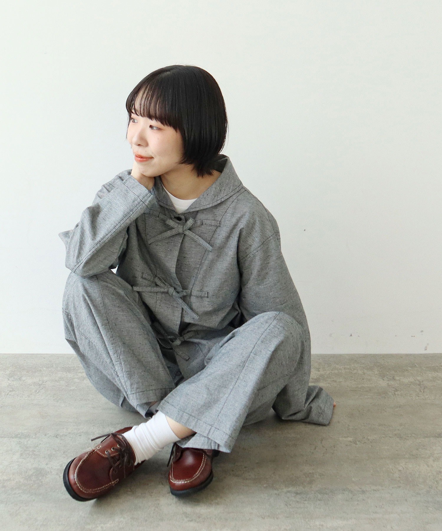 I am I パンタイツ CORNICE – isseymiyake.com