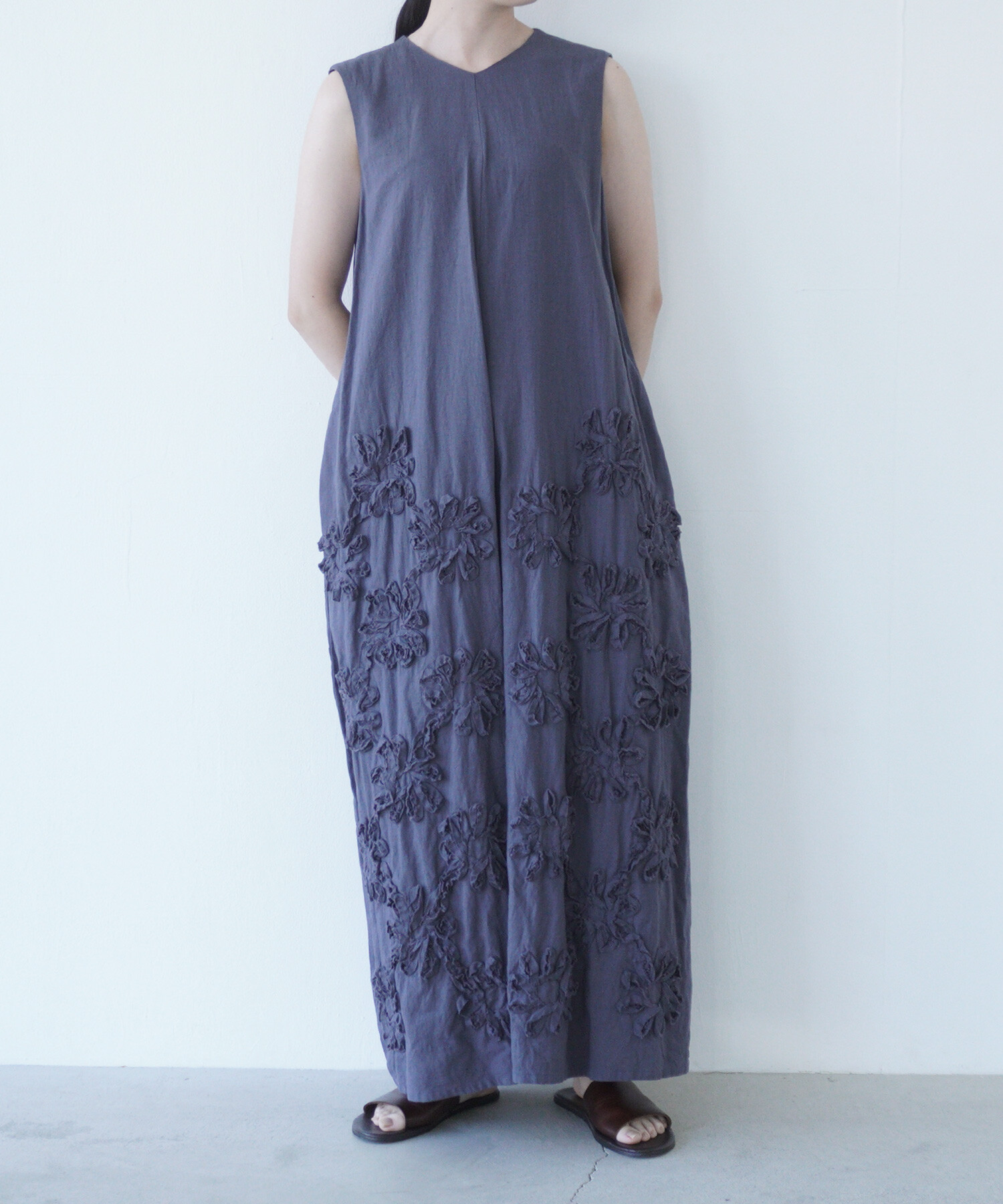 専用／qiri rondo ribbon embroidery オールインワン AMBIDEX Store 〇rondo ribbon embroidery オールインワン(F クロ