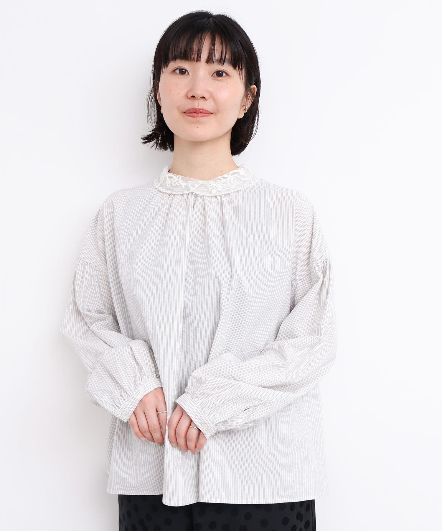 【90年代／当時物】ウェスト・ブロムウィッチ ９７／９８（H）襟付き AMBIDEX Store 【予約販売】○いちごのコード刺繍 重なる襟ブラウス(F