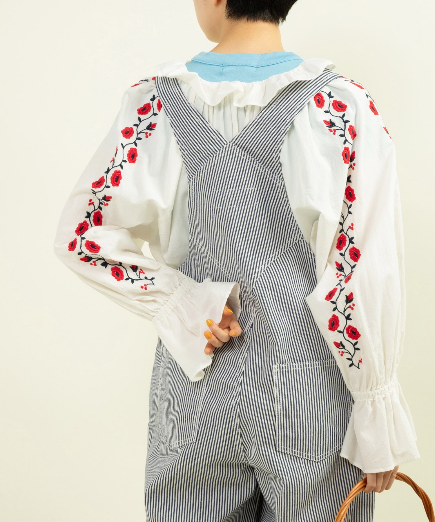 AMBIDEX Store ○○袖刺繍ギャザーブラウス(F アオ): CHILD WOMAN