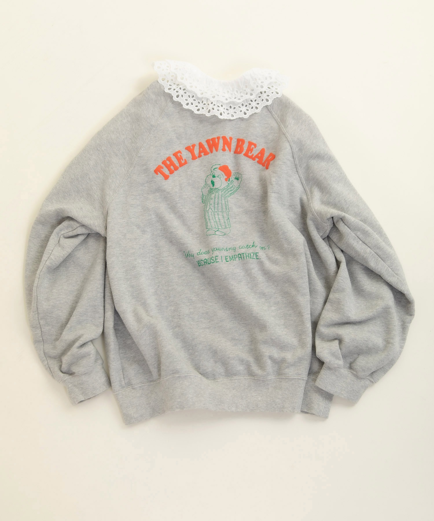 AMBIDEX Store ○30/10裏毛 眠たいくまプリントスウェット(F キナリ