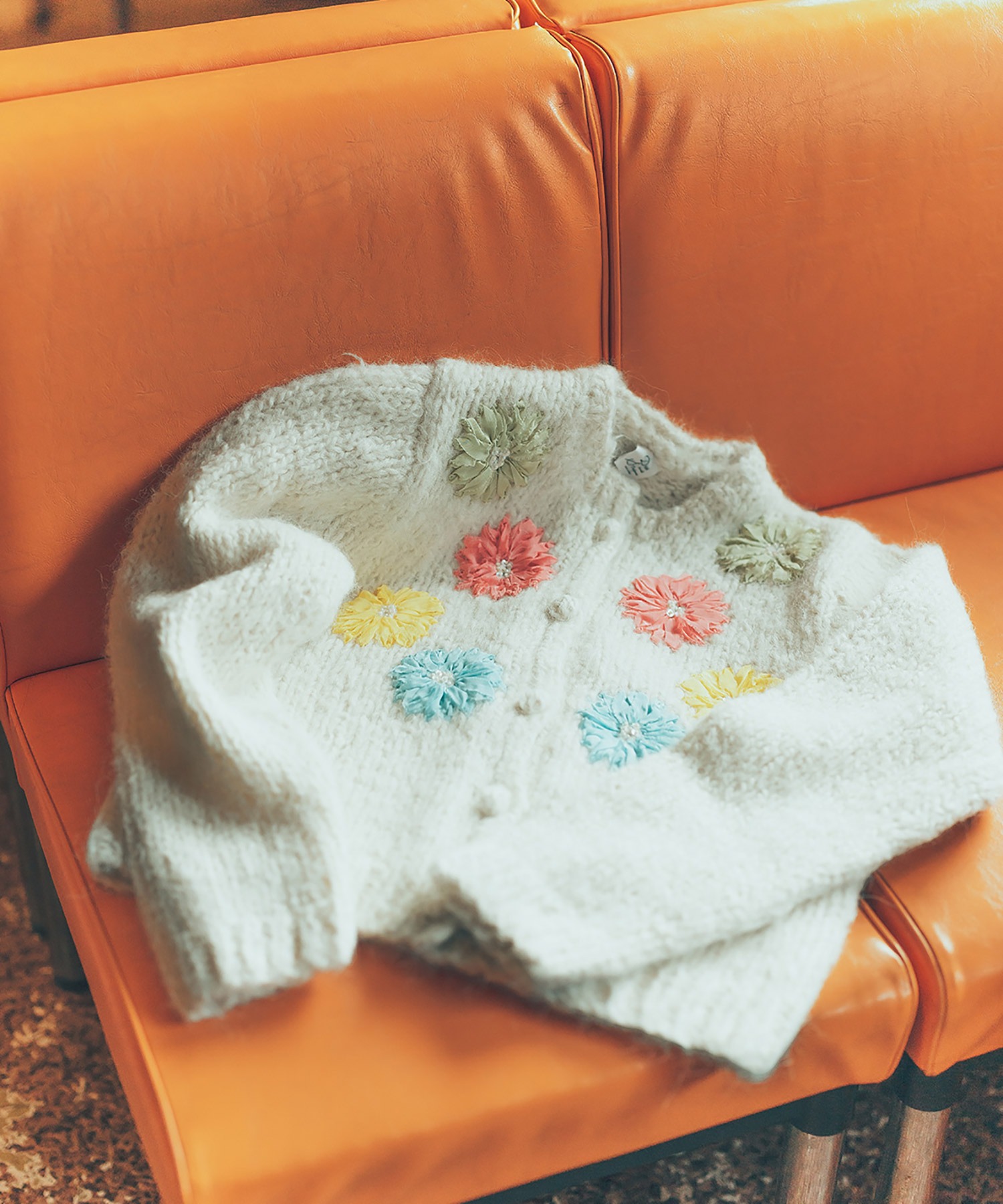 AMBIDEX Store 【予約販売】○ロービングウール手編み＆刺繍