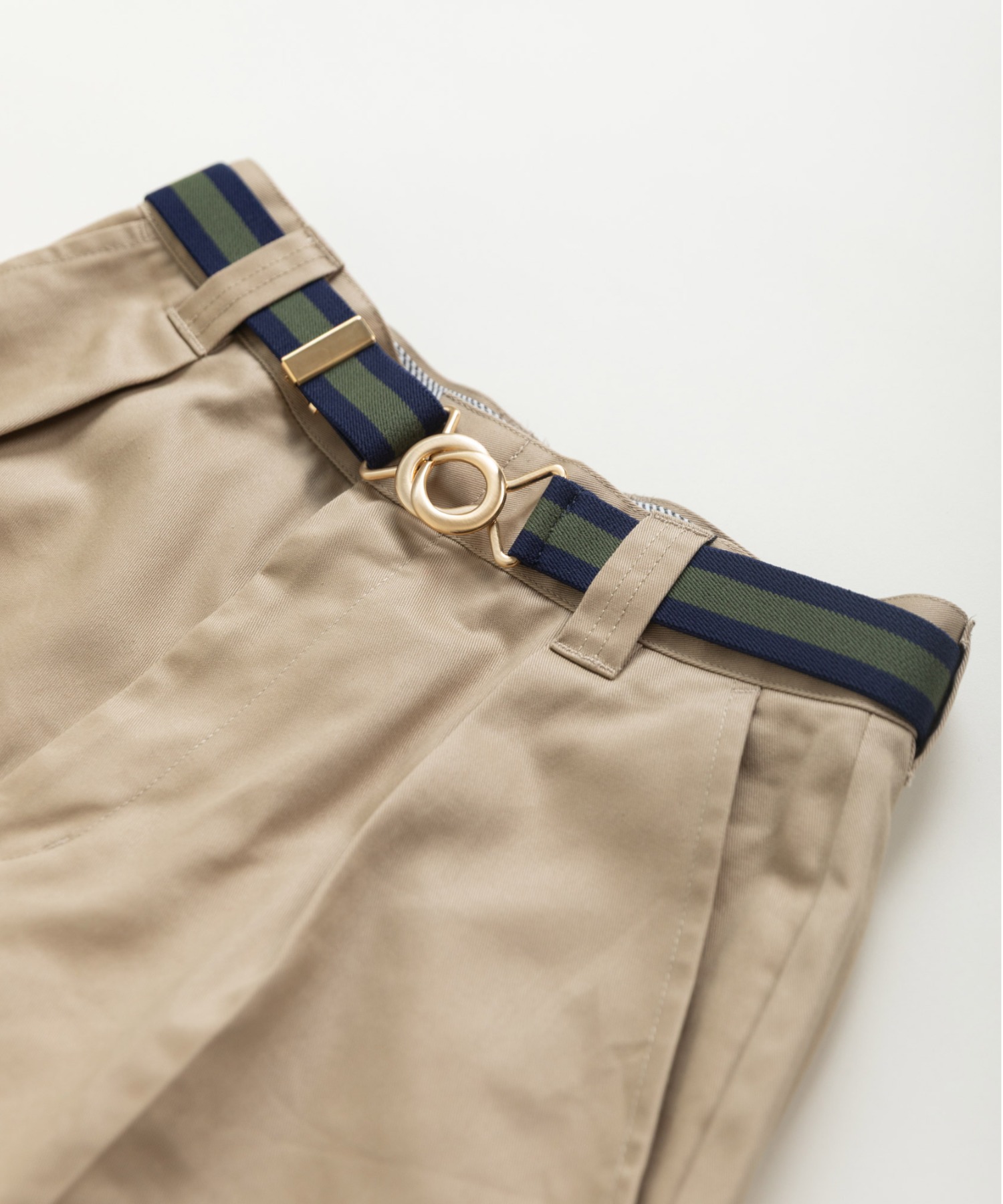 ���S�[���h�o�b�N�� ���C���S���x���g