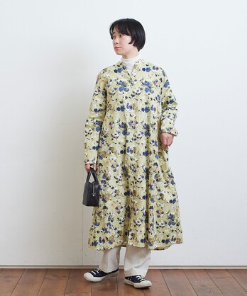 ○フラワープリントスキッパーワンピース　Cotton/linen flower print skipper one-piece