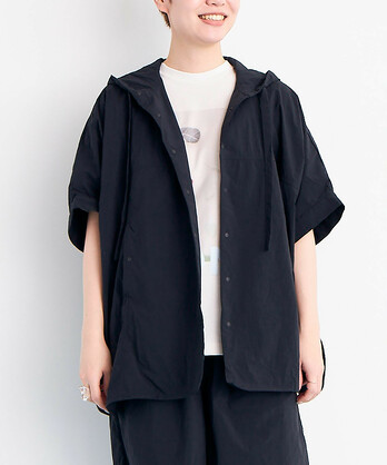 �y�\��̔��z45d NYLON �ɐ����� PONCHO �V���c