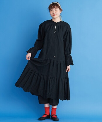 ○malle　リネン/コットン　カットワーク刺繍ドレス