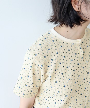 PAR ICI(パーリッシィ) USEDサーマル小花プリント半袖プルオーバー(50-01-CT-001-25-2) PAR ICI｜パーリッシィのトピックス「【PREORDER】小花柄の