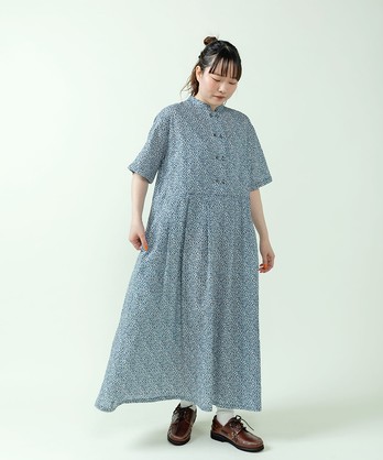 �y�\��̔��z���yWEB����J���[�z���ԕ� �_�u���{�^���X�^���h�����s�[�X