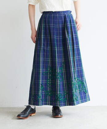 ●○秋のディナー コード刺繍 スカート