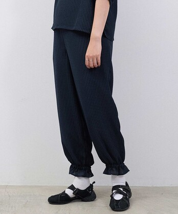 アイアム I_am テーパード スタイルアップ フリルパンツ i-dare】フリル デザイン フレア ワイドパンツ（デニムパンツ